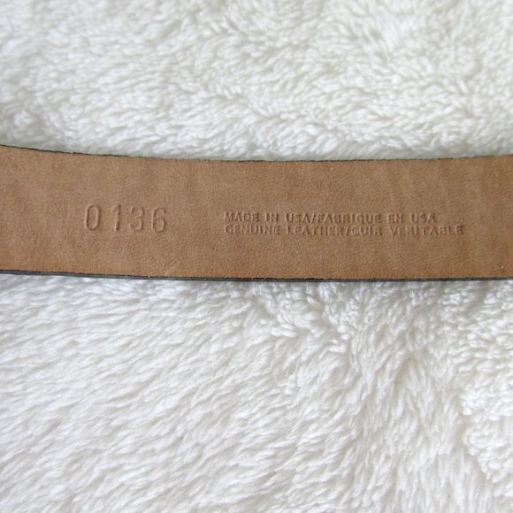 Eddie Bauer Women's Black Leather Belt - Picture 6 of 7